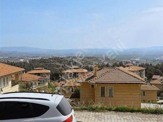 Türkoğlu içerisinde satılık Villa