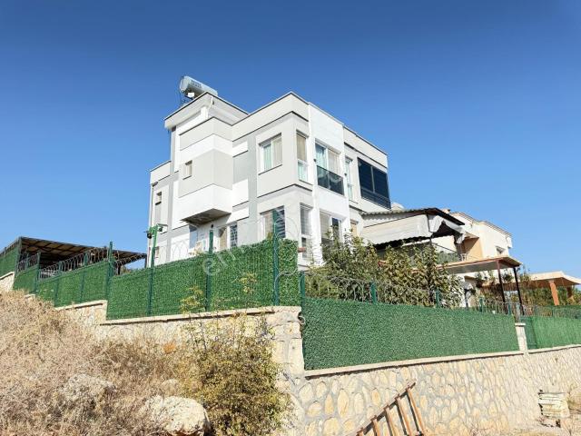 Toroslar, Mersin içerisinde satılık Villa