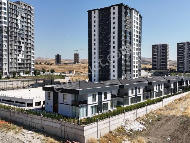 Yenimahalle, Ankara içerisinde satılık Villa
