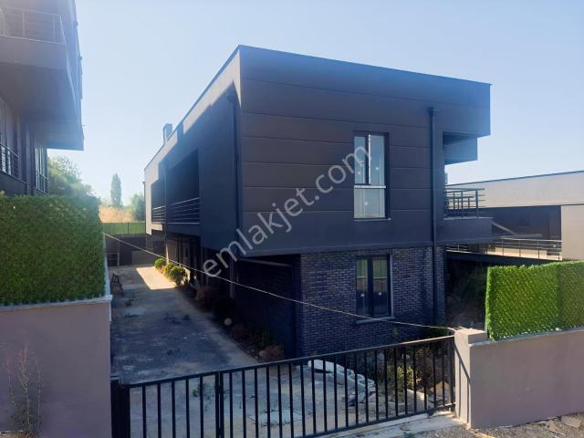 Nilüfer, Bursa içerisinde satılık Villa