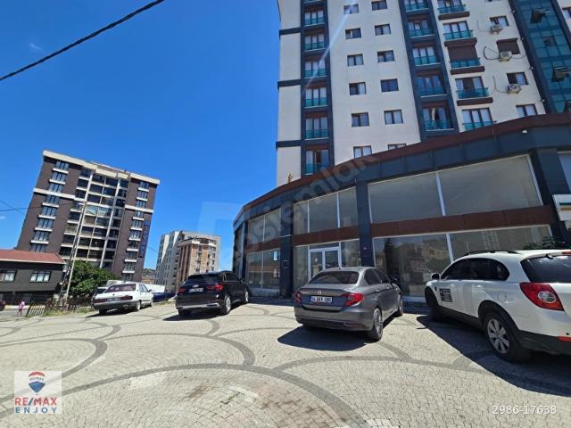 Pendik, İstanbul içerisinde satılık Dükkan