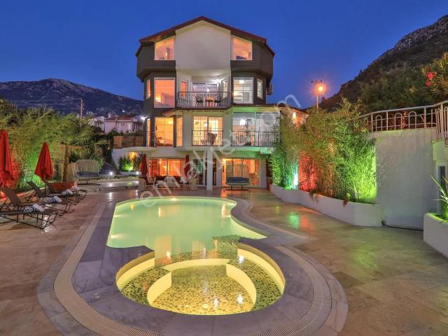 Ölüdeniz Mahallesi, Fethiye içerisinde satılık Villa