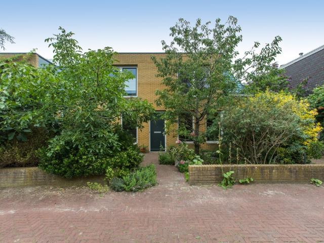 Woning te huur in Schilderswijk, Zuid Holland