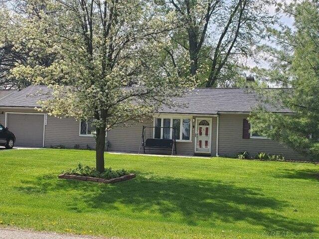 House for sale in Clinton Township