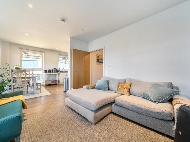 Apartment for rent in Greenwich Peninsula, Greater London