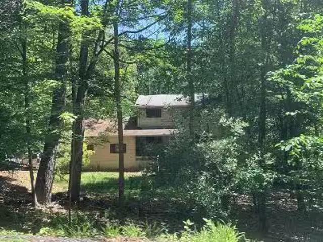 House for sale in East Stroudsburg House for sale in East Stroudsburg