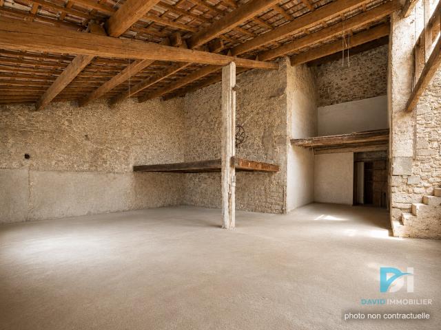 Garage vente à Béziers, Vias