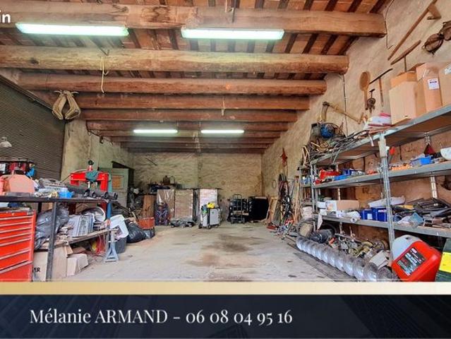 Maison vente à Nîmes, Combas