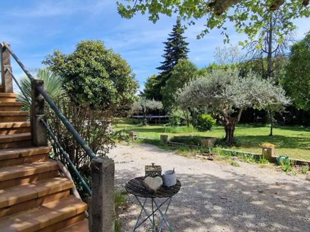 Maison vente à Carpentras, Sarrians