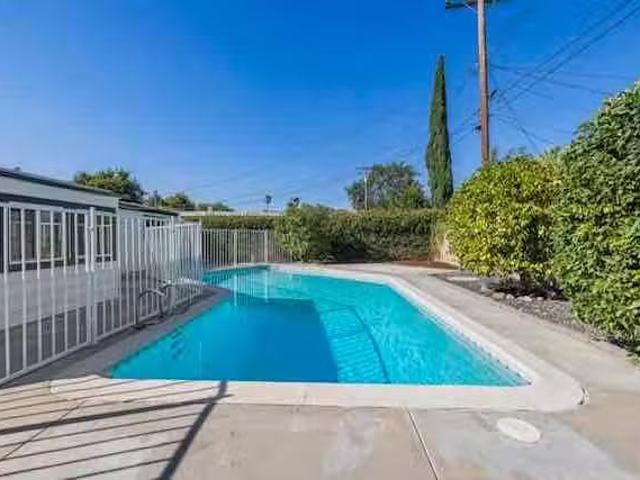 House for rent in North Hollywood