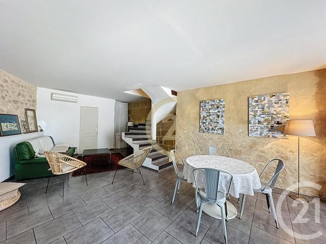 Maison vente à Nîmes, Uzès