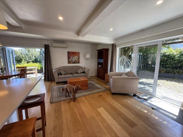 Apartment for rent in Meadowbank, Ōrākei
