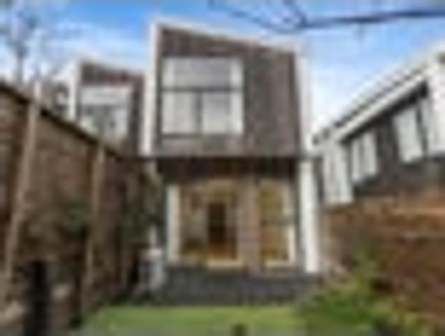 Townhouse for rent in Hillersden, Oroua County