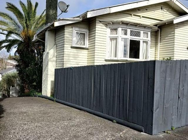 House for rent in Hillersden, Oroua County