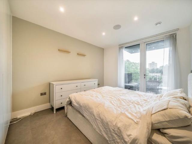 Apartment for rent in Old Ford, Bow
