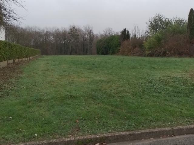 Terrain vente à Compiègne, Remy