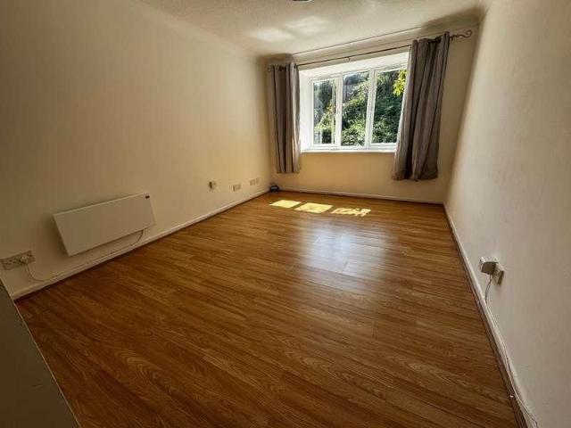 Apartment for rent in Newton St Cyres, Devon