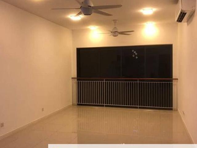 Condominium for sale in Petaling, Alam Impian