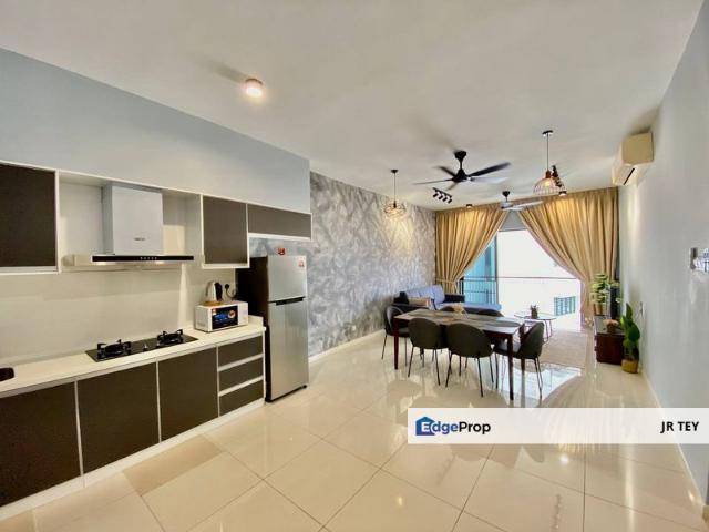Condominium for sale in Petaling, Alam Impian