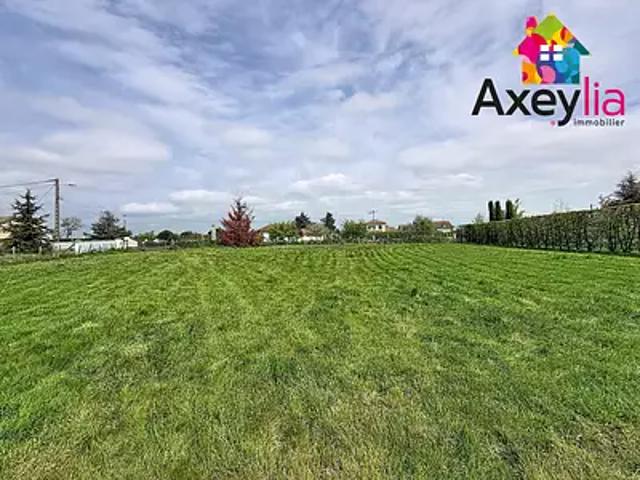 Terrain vente à Roanne, Renaison