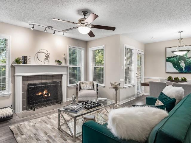 Apartment for rent in Hoover, Alabama