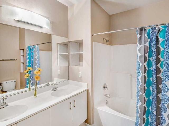 Apartment for rent in Orange, California