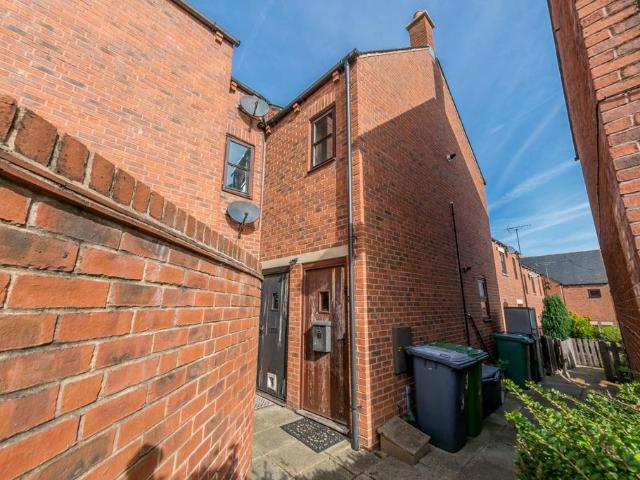 Apartment for rent in Snittles Farm, Leeds