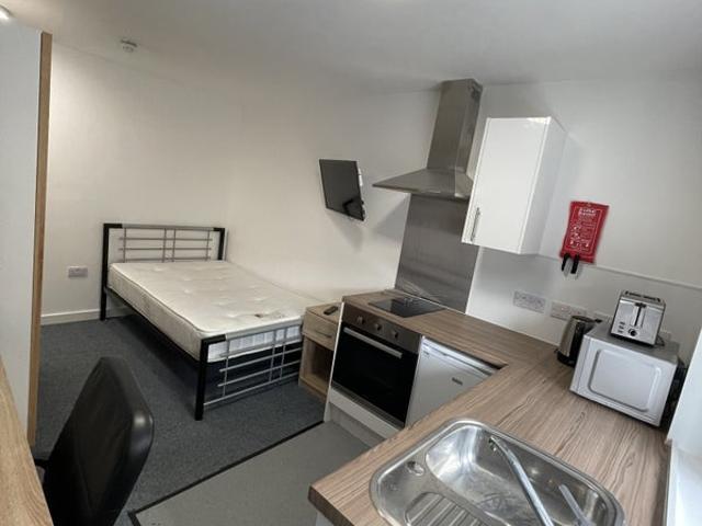 House for rent in Highfields, Old Wharf