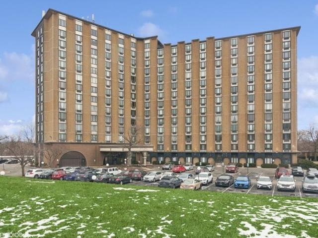 Condo for sale in Palatine
