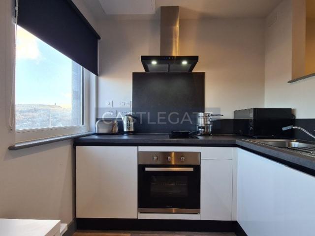 Studio for rent in Huddersfield, West Yorkshire
