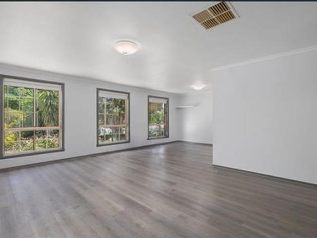 House for rent in West Wodonga, Victoria