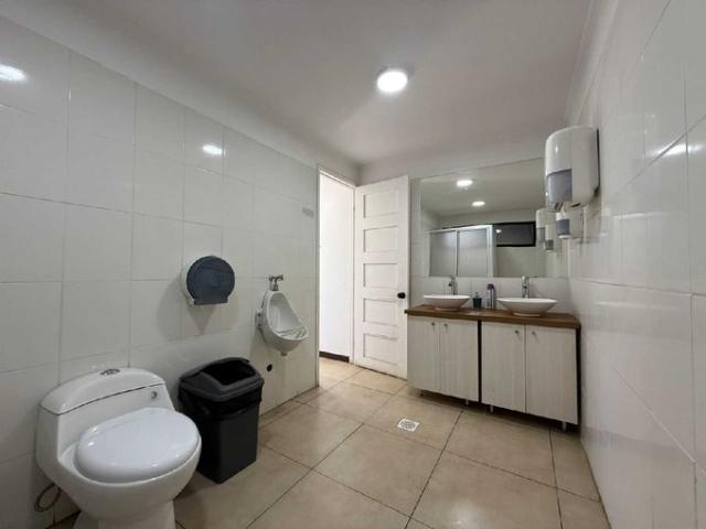 Renca, Vende Oficinas/Bodegas en Sitio Estratégico 109655