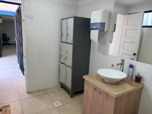 Renca, Vende Oficinas/Bodegas en Sitio Estratégico 109655