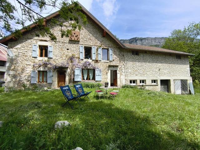 Ferme vente à Grenoble, Rencurel