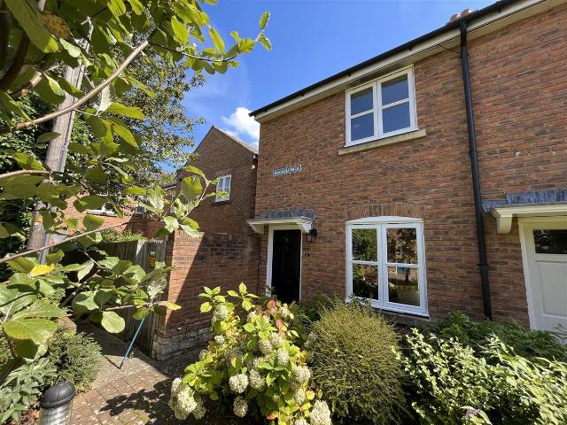 Apartment for rent in Allington, Bridport