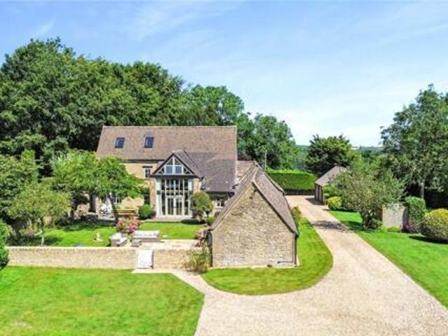 House for sale in Chesterton, Cotswold