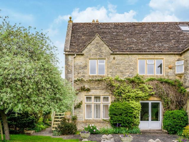 Apartment for rent in Fossebridge, Gloucestershire