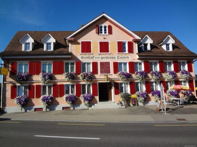 Mehrfamilienhaus kaufen in Güttingen, Thurgau