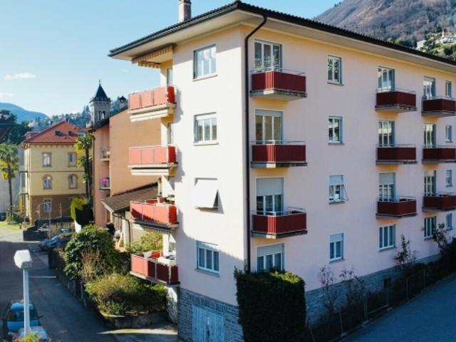Mehrfamilienhaus kaufen in Minusio, Tessin