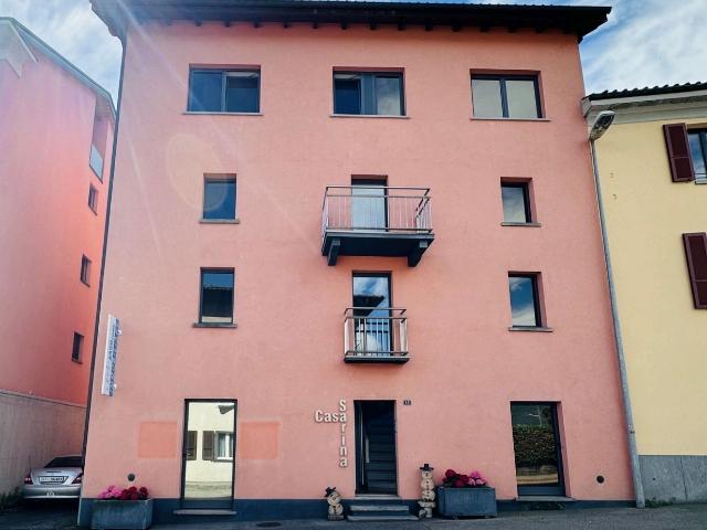 Haus kaufen in Gerra, Gambarogno, Tessin