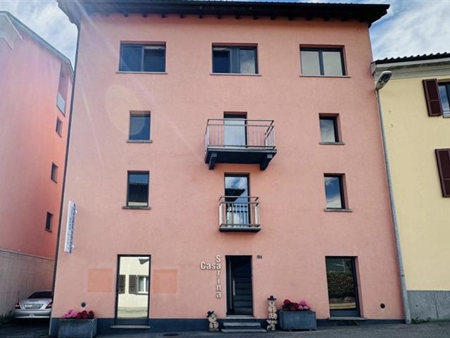 Einfamilienhaus kaufen in Gerra, Gambarogno, Tessin