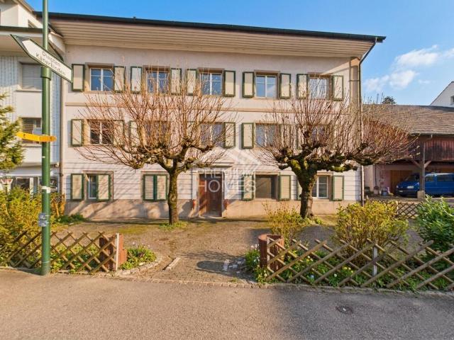 Mehrfamilienhaus kaufen in Buckten, Basel-Landschaft