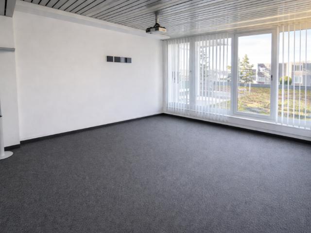 Büro kaufen in Schwarzenbach (SG), St. Gallen