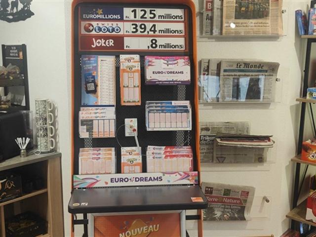 Atelier kaufen in Renens, Waadt