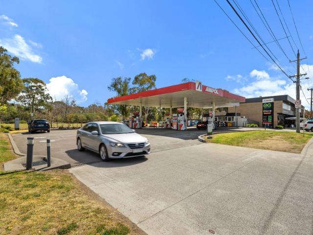 Retail for sale in Mawson, District of Woden Valley