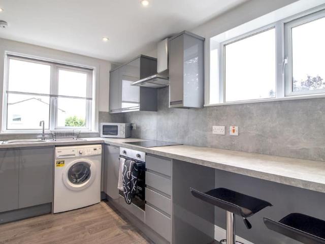 Apartment for rent in Loanhead, Renfrew