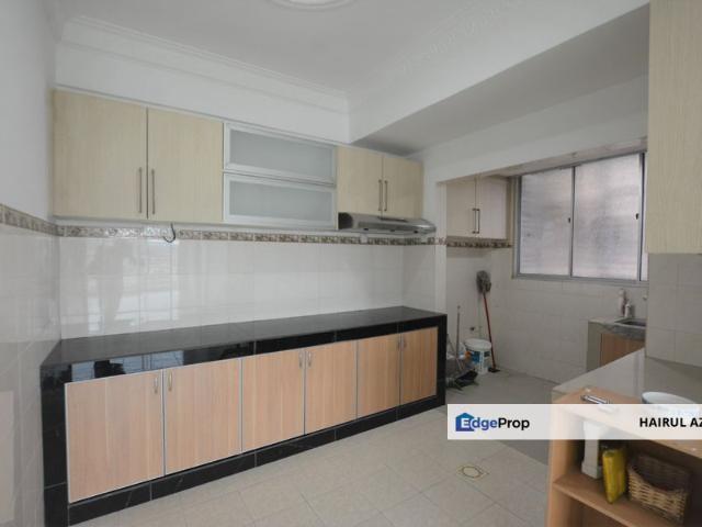 Condominium for sale in Langat, Selangor