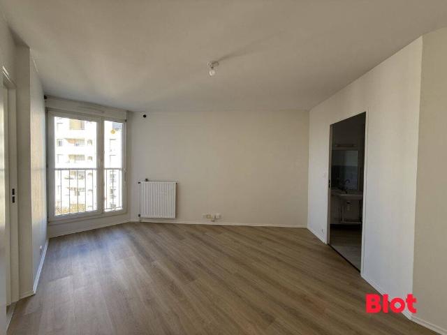 Studio location à Saint-Hélier, Rennes