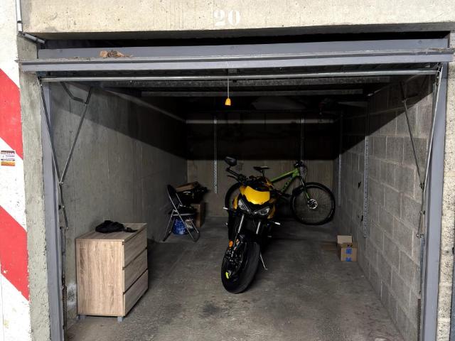 Garage location à Rennes, Bretagne