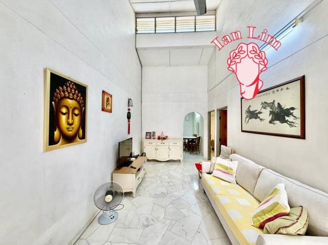 Terraced House for sale in Barat Daya, George Town